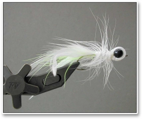 22 Disturbance fly, white 22 Disturbance fly, white